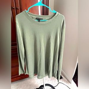 Banana Republic XL sweater, only worn once, olive green